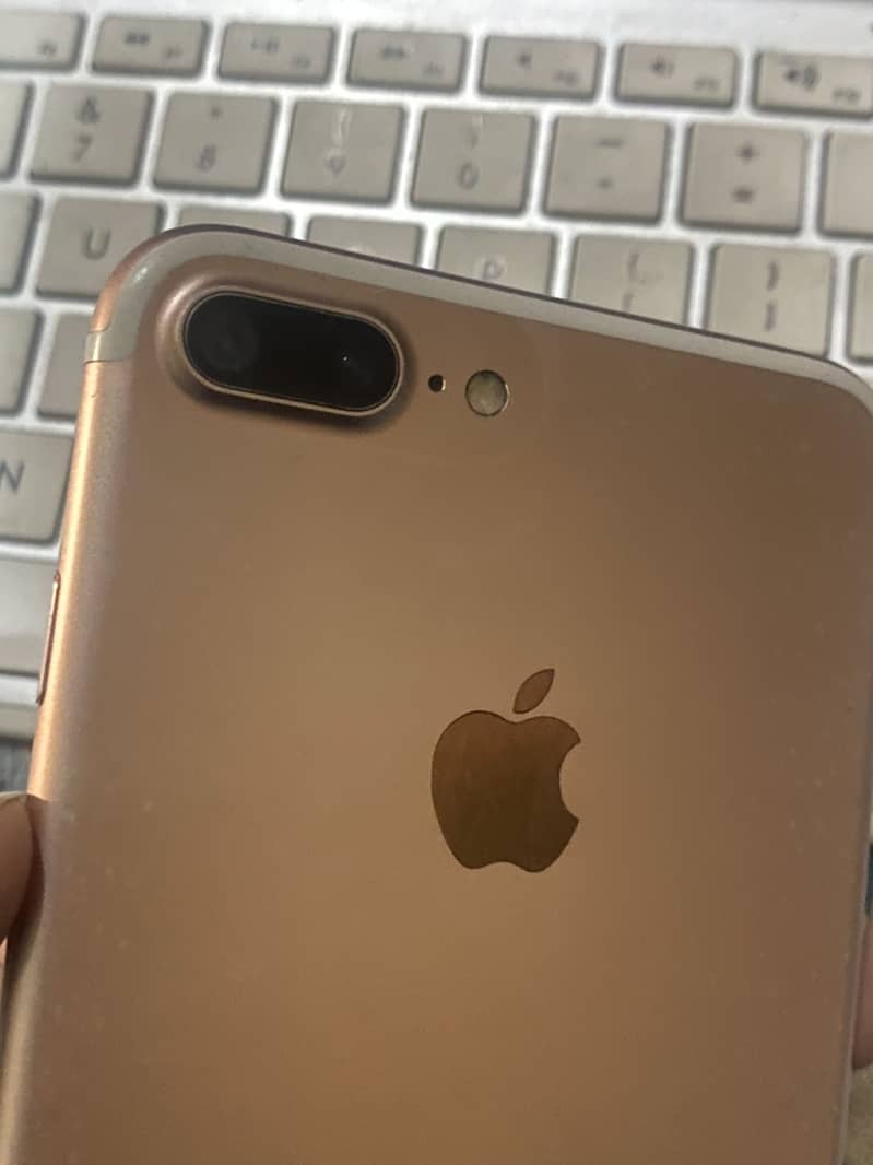 Iphone 7+ 4