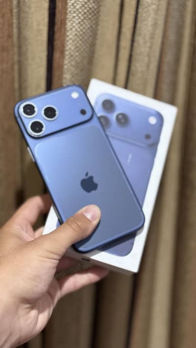 i phone 17 pro max jv only box open