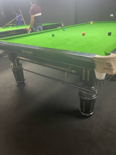 Sale for snooker table