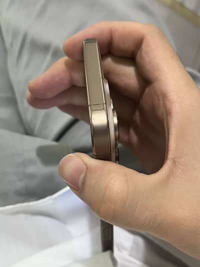 iPhone 16 pro 512gb PTA APPROVE