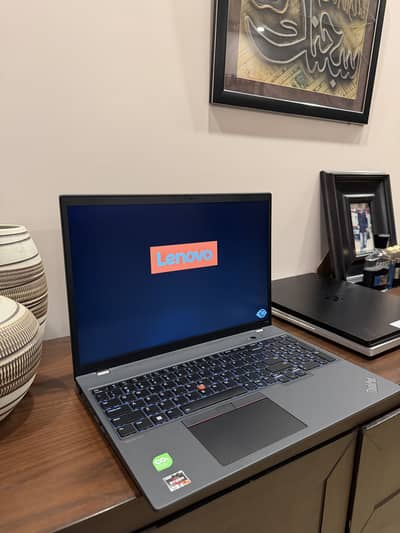 P16s Lenovo Thinkpad Workstation 10/10  | 64 gb ram | 512 gb nvme |