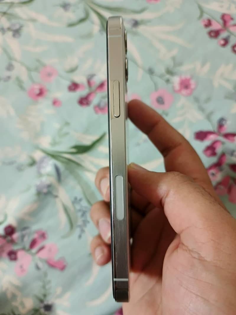 Iphone 12 pro 5