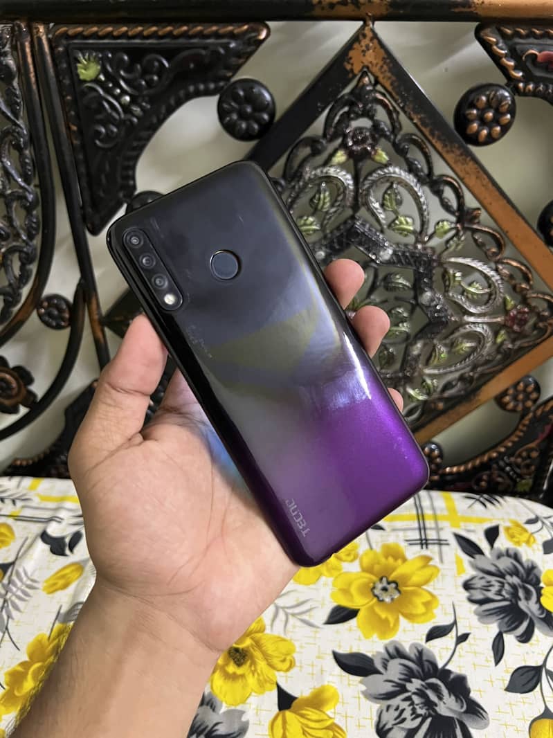 Tecno spark 4 7