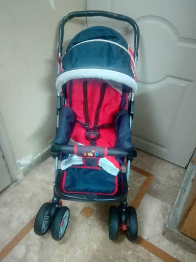 junior brand baby stroller in excellent condition