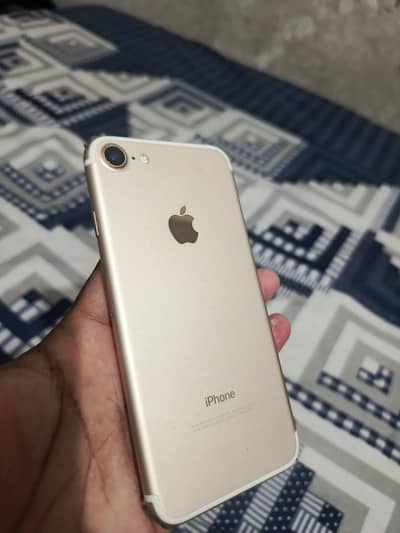 Iphone 7 bypass hai 256 gb hai  need cash