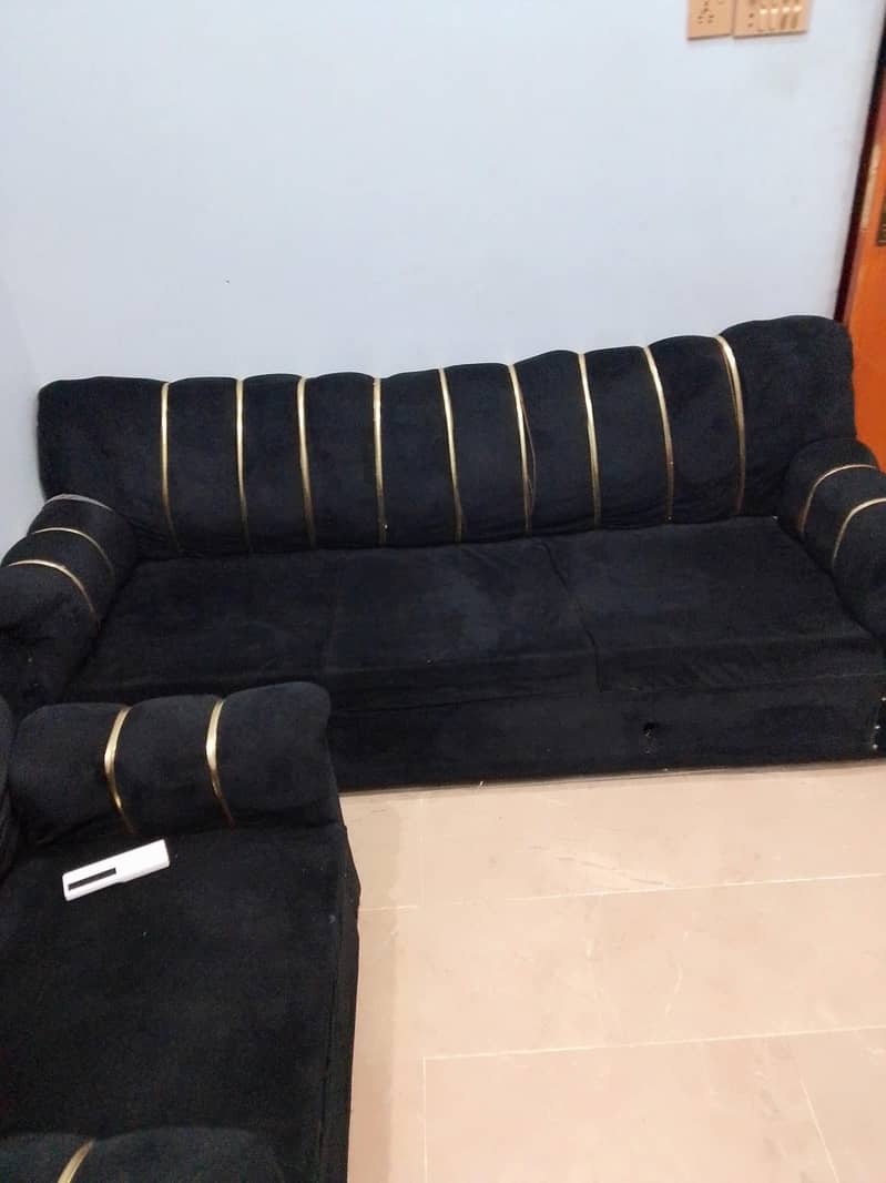 Bed aur sofe 2