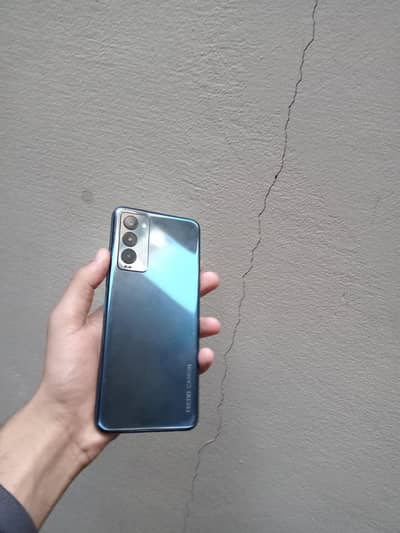 Tecno Camon 18T number 03244968034