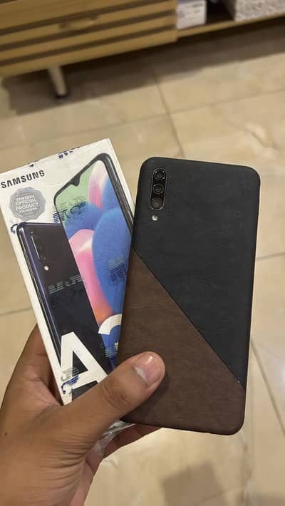 SAMSUNG A30s (official phone)