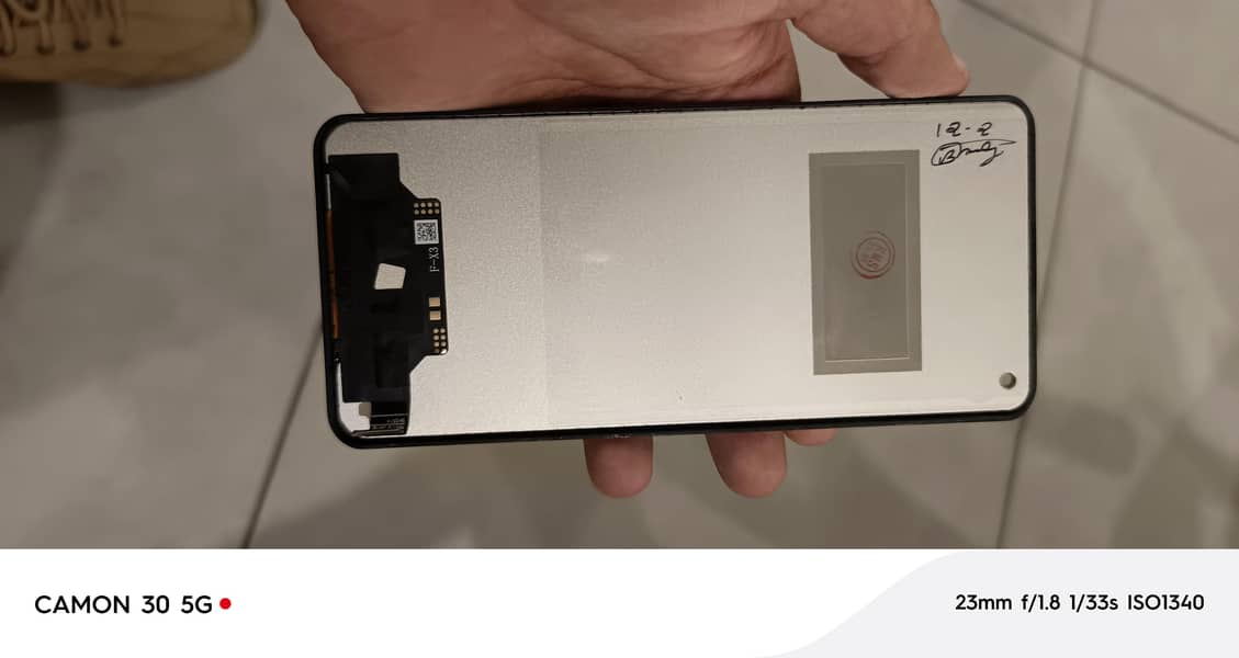mobile LCD 3