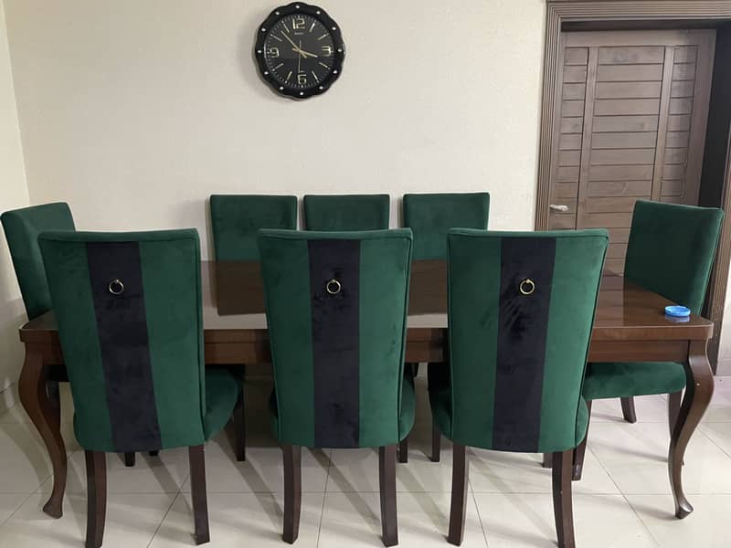 Dining table with 8 sofa chairs 0