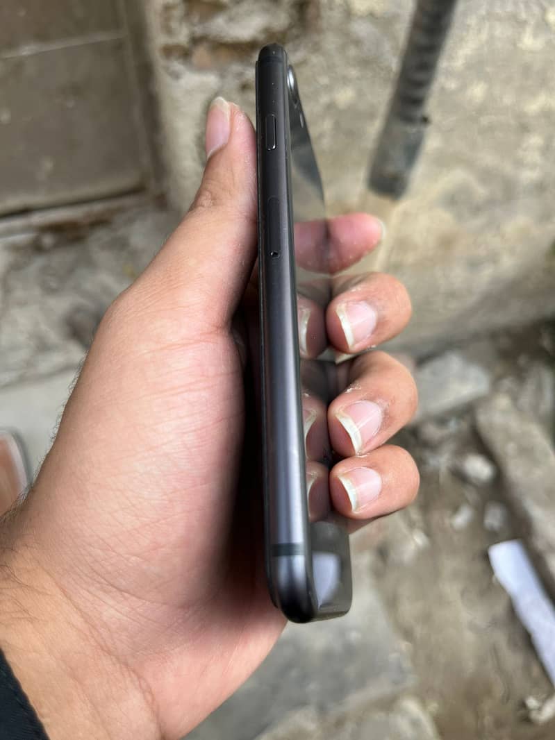iPhone 8 1