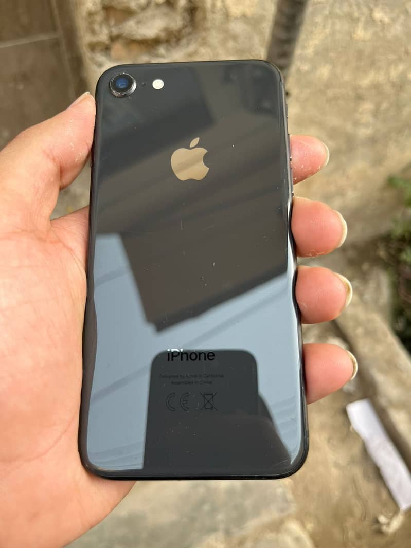 iPhone 8 2
