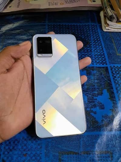 vivo y21 6gb 128gb