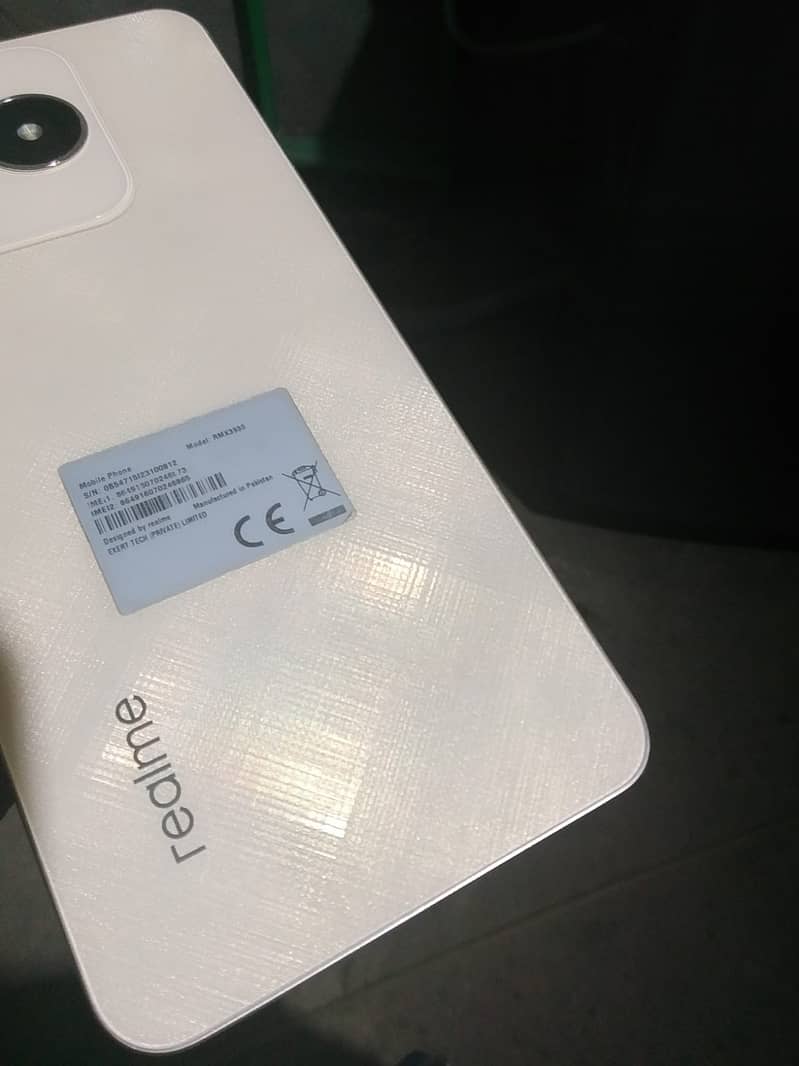 Realme C61 5