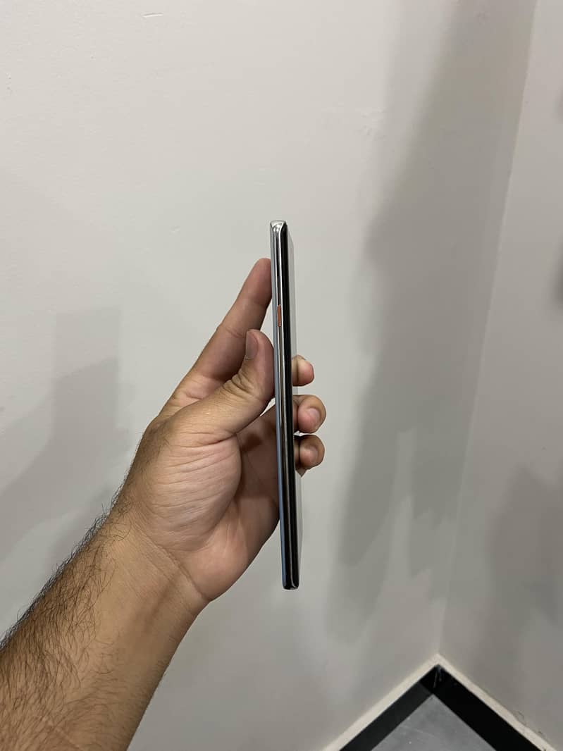 tecno camon 40 Pro 5