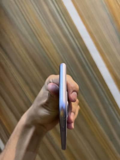 I phone 11 factory unlock