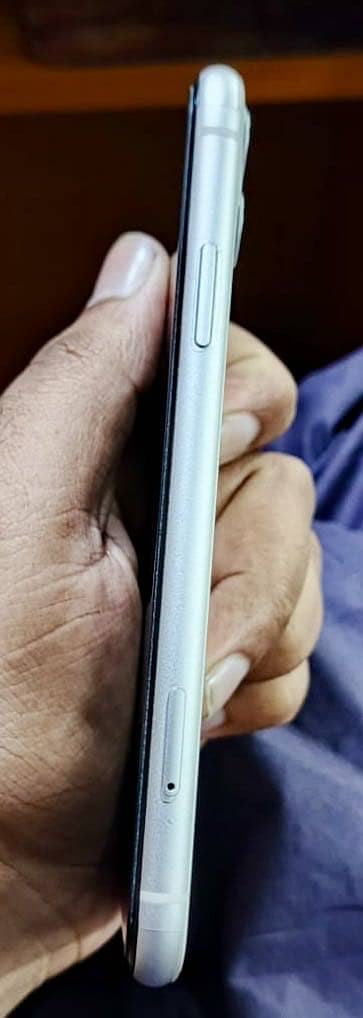 Iphone 11 3