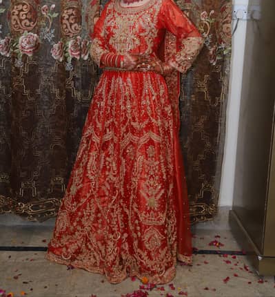 bridal lehnga for sale new condition