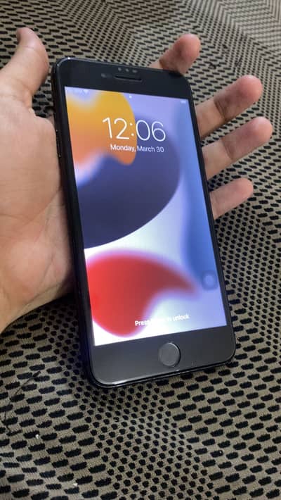 Iphone 7 pluss ofiicial pta