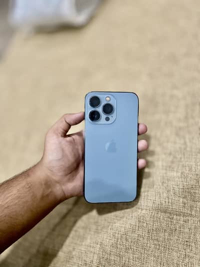 iPhone 13 Pro Factory Unlock 10/10