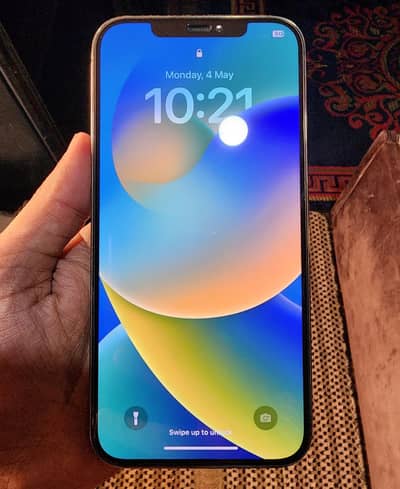 Apple iPhone 12