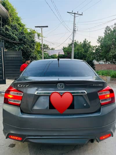Sides shower Chaat pillar Genuine Non accidental Ac ok engine ok