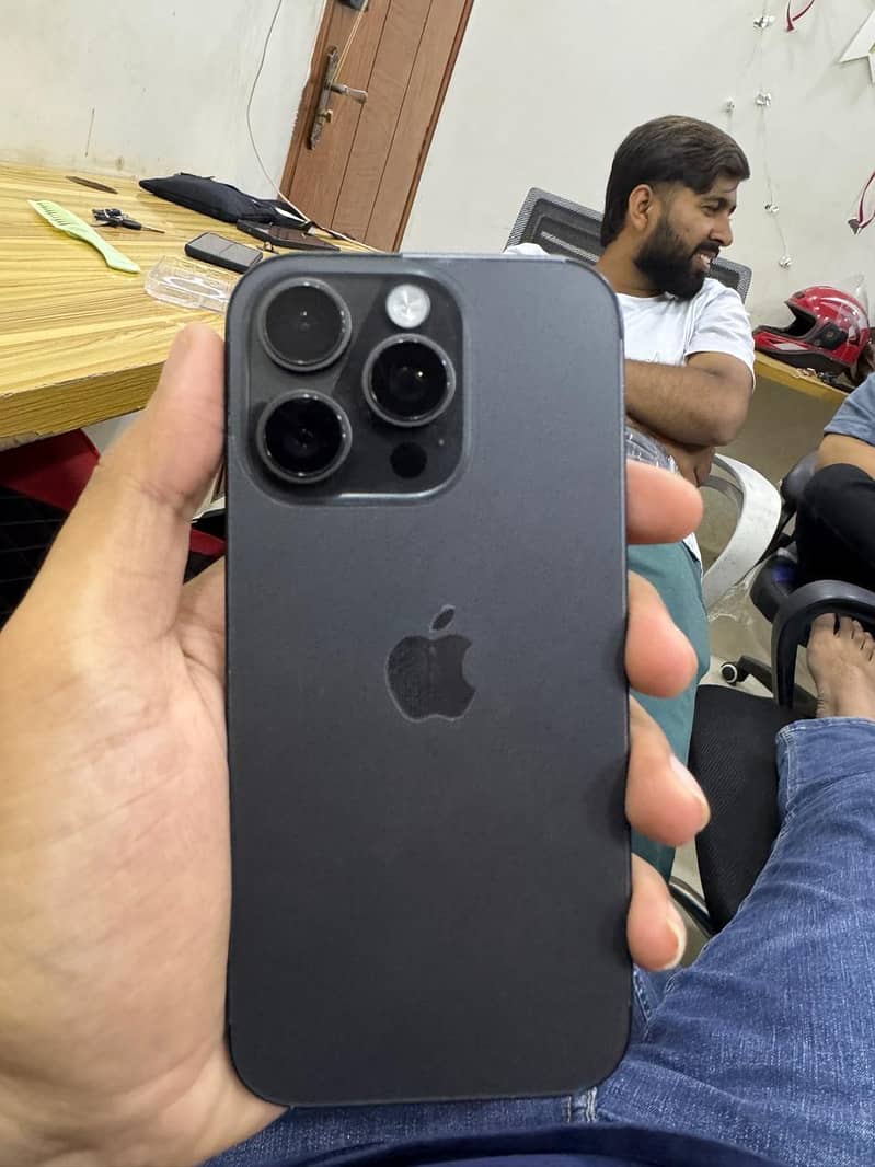 Iphone 15pro JV 0