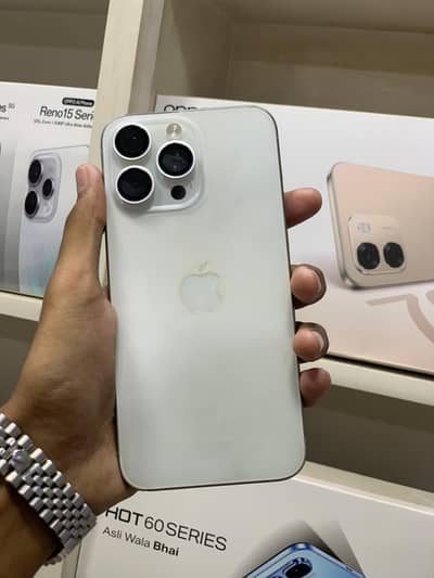 IPHONE 15 PRO MAX 256 GB JV WITH BOX