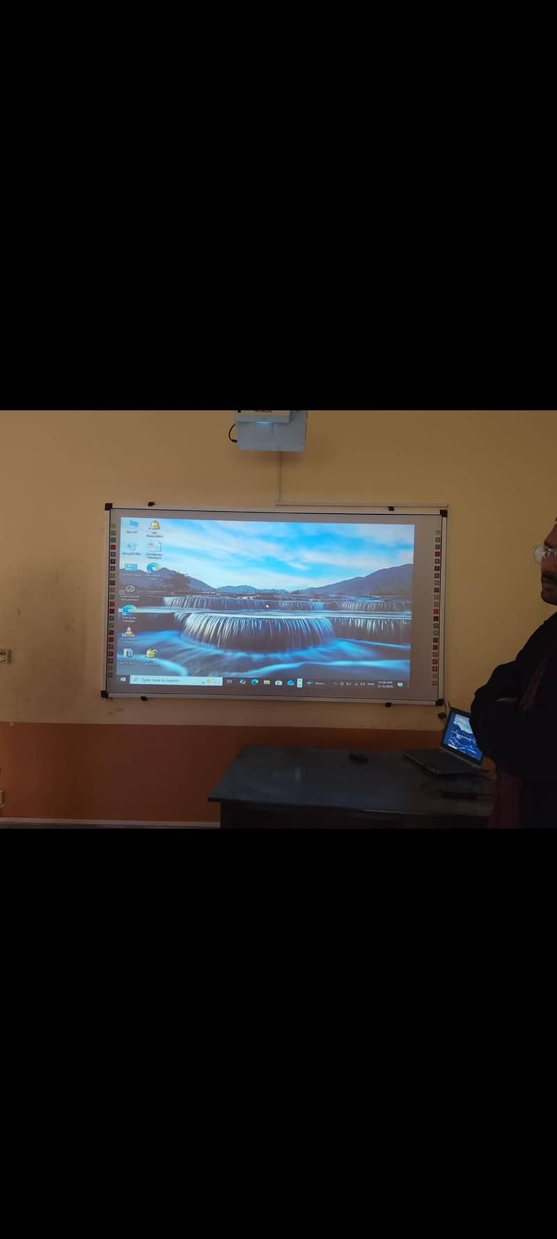 Smart Interactive touch boards 7