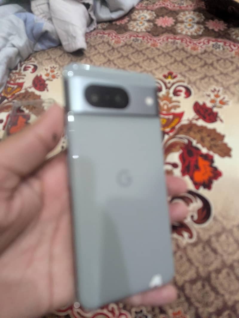 Google pixel 8 6
