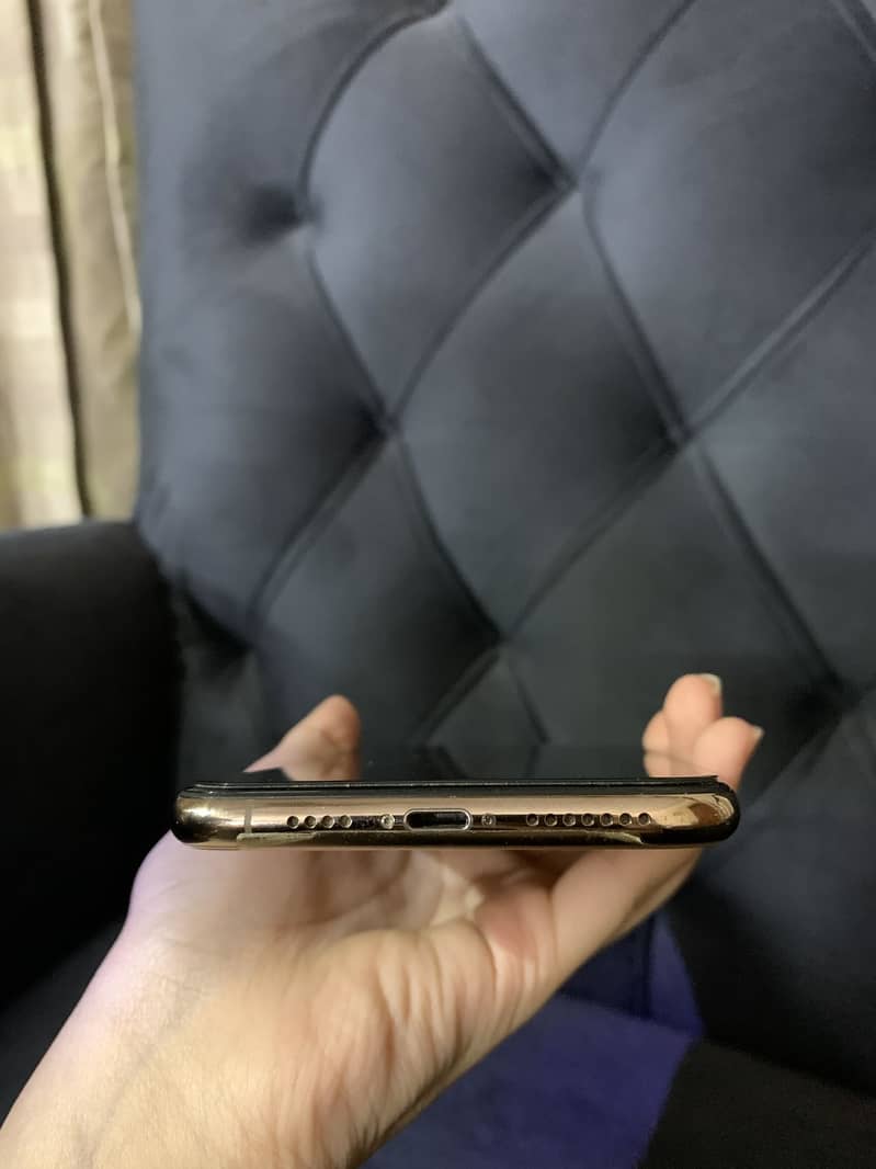IPHONE XS MAX 3