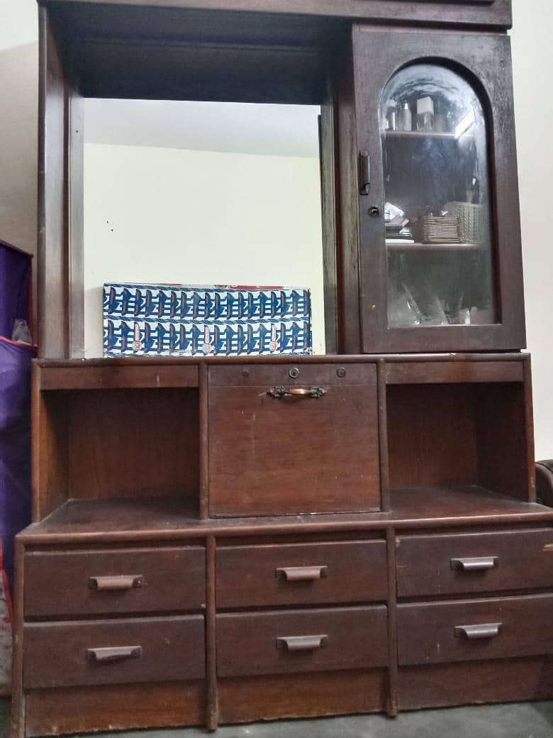 Dressing Table. . . . !! 2