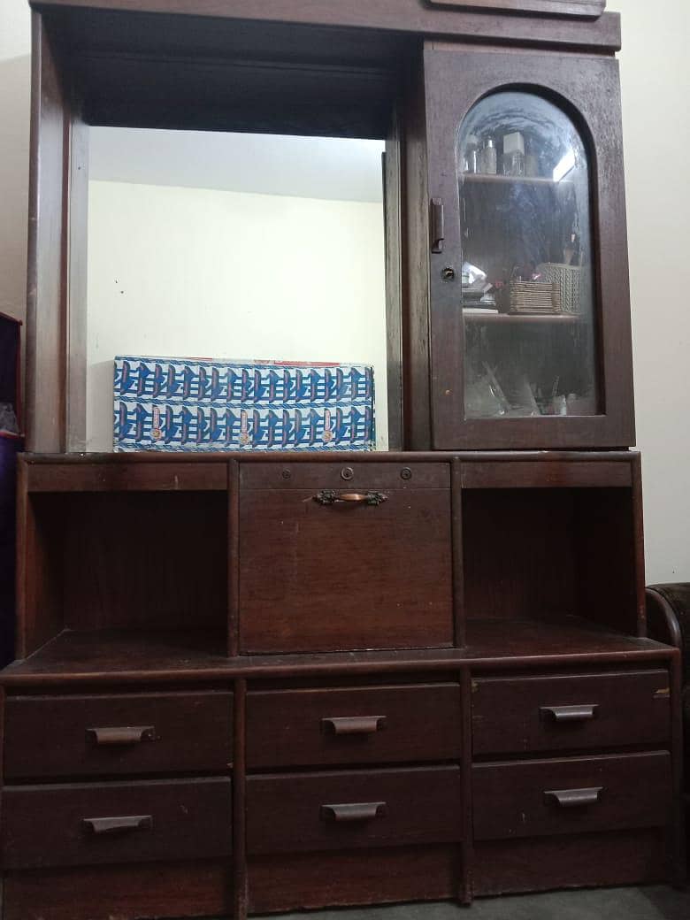 Dressing Table. . . . !! 4