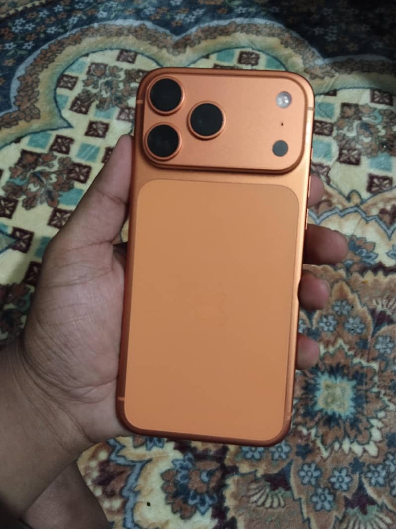Iphone 17 pro Max 1