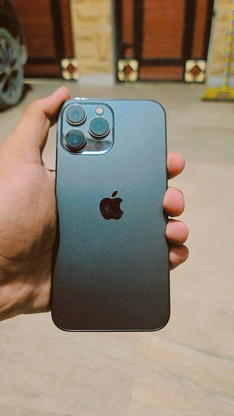 iph 13 pro max 4