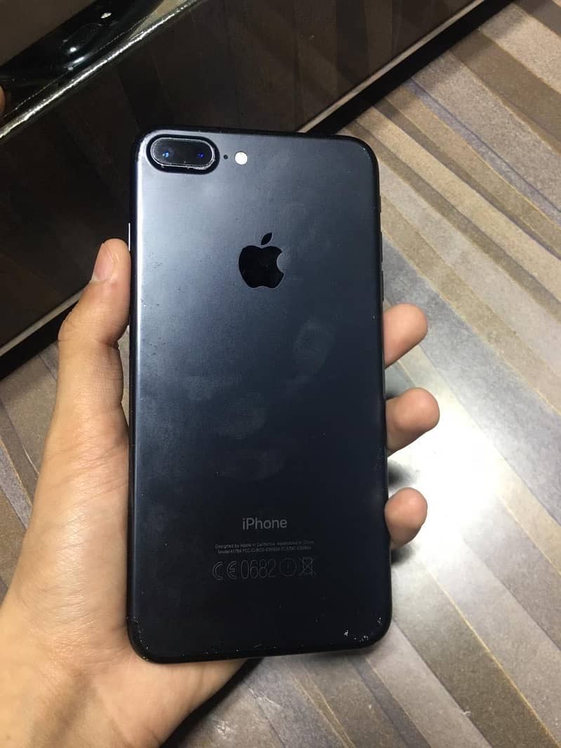 iPhone 7plus condition 10/9 3