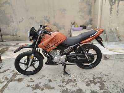 Yamaha YBR125G