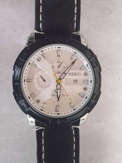 Heryi Branded watch