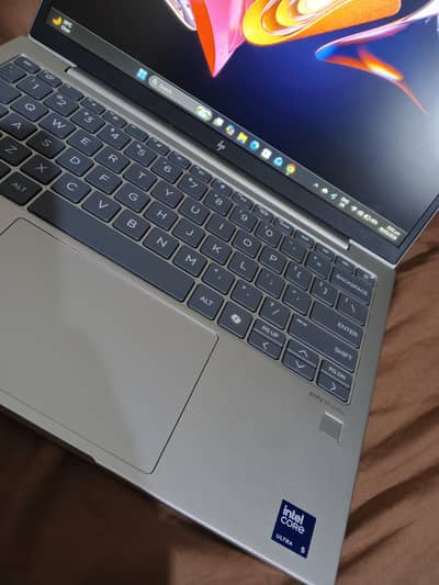 Hp Elitebook 630 G11  Ultra 5