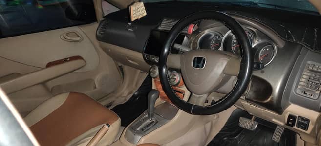 im selling honda city verio auto