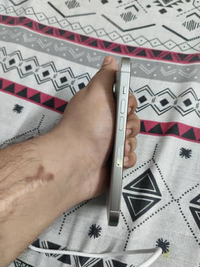 iphone 14 pro 256gb 100 bettry white colour