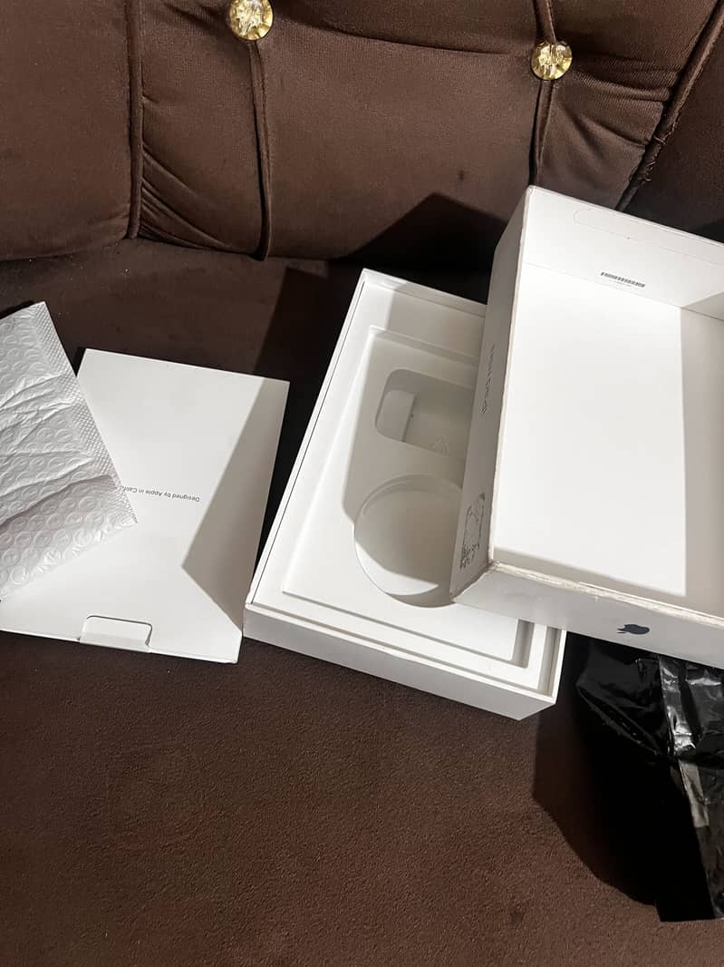 ipad mini 7 condition 10/10 8