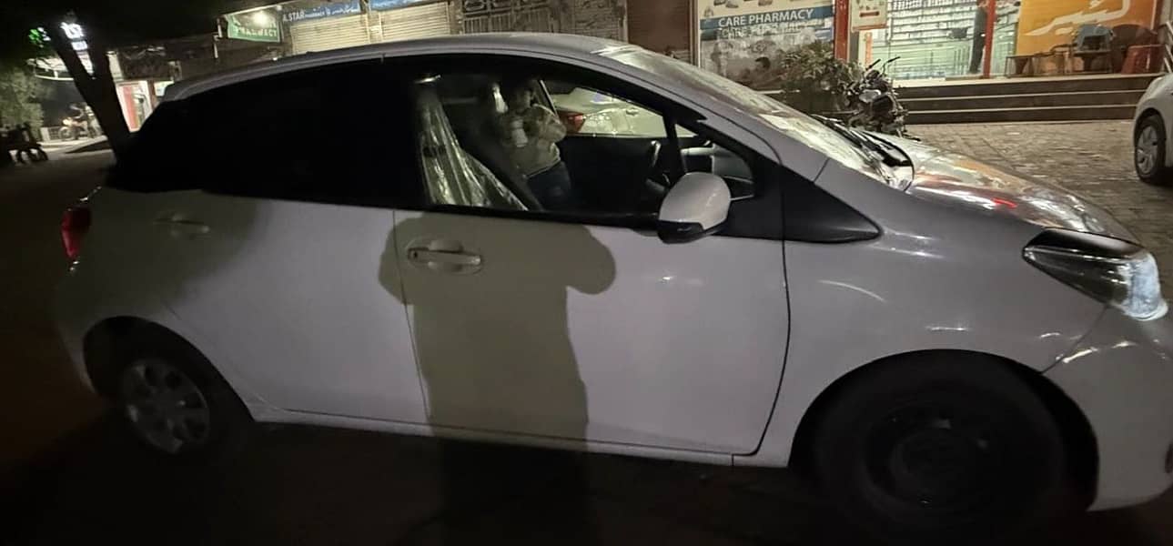 Vitz 12/15 1