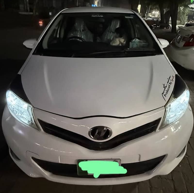Vitz 12/15 3
