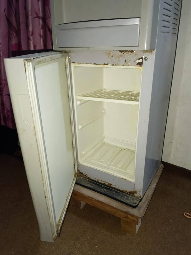Orient Dispenser 3