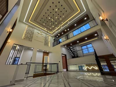 10 Marla Ultra Modern Corner House Available For Sale At Prime Location