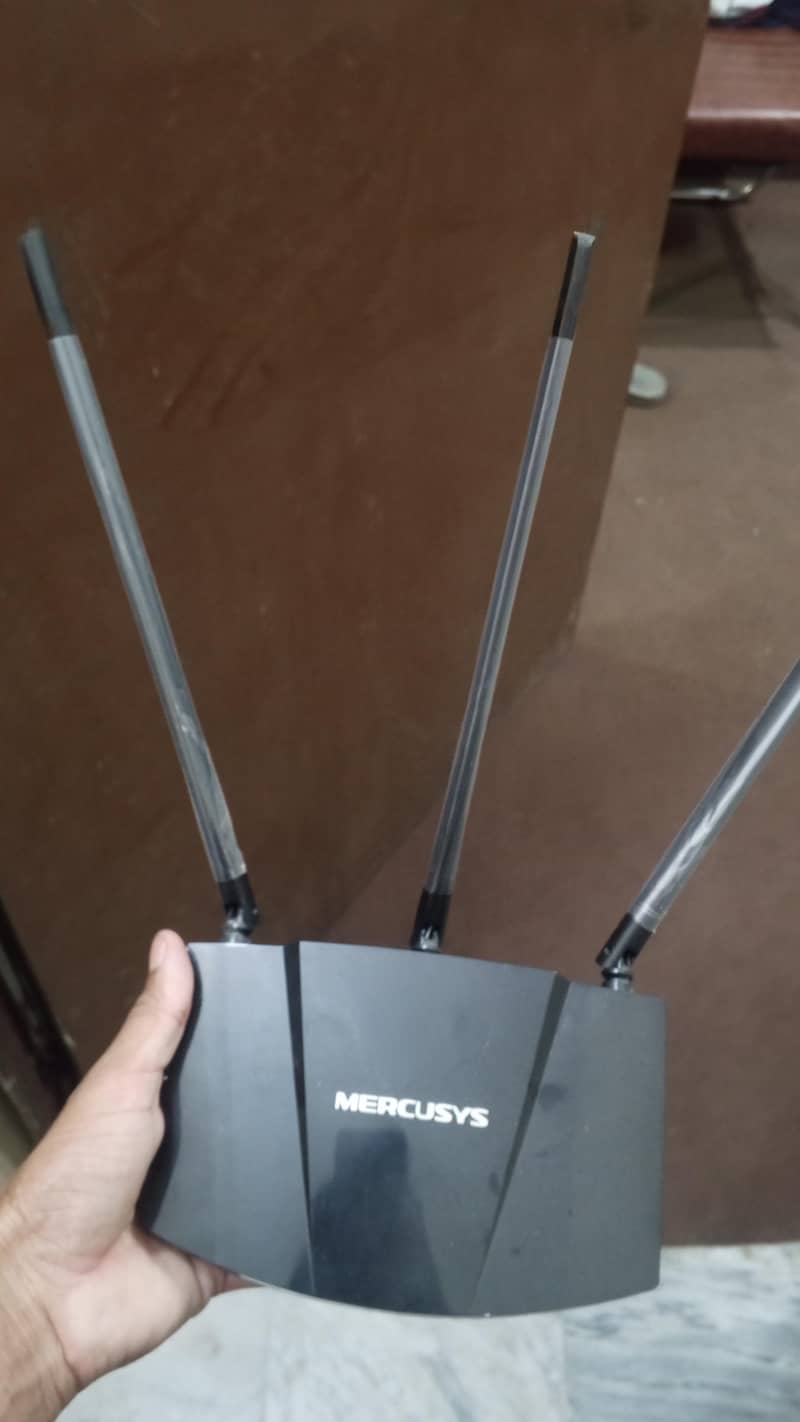 mercusys Wi-Fi device 1