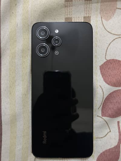 Redme 12/ram8gb/streage/128, with box and original charger