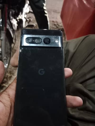 google pixel 7pro 512gb like brand new/10/9 condition