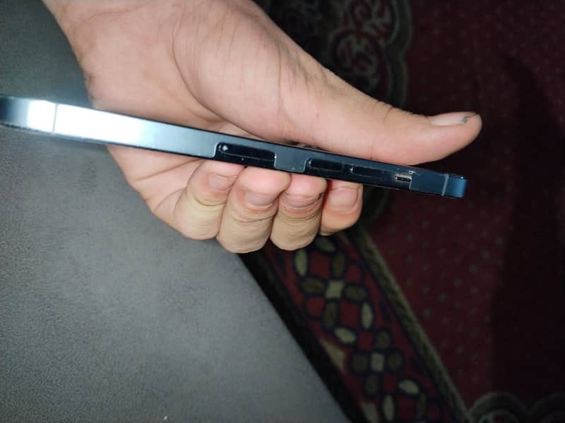 IPhone 13 Pro JV 5